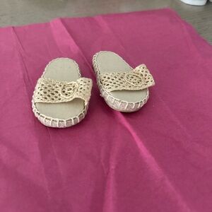 American girl Crochet Slip-On Sandals - Tan